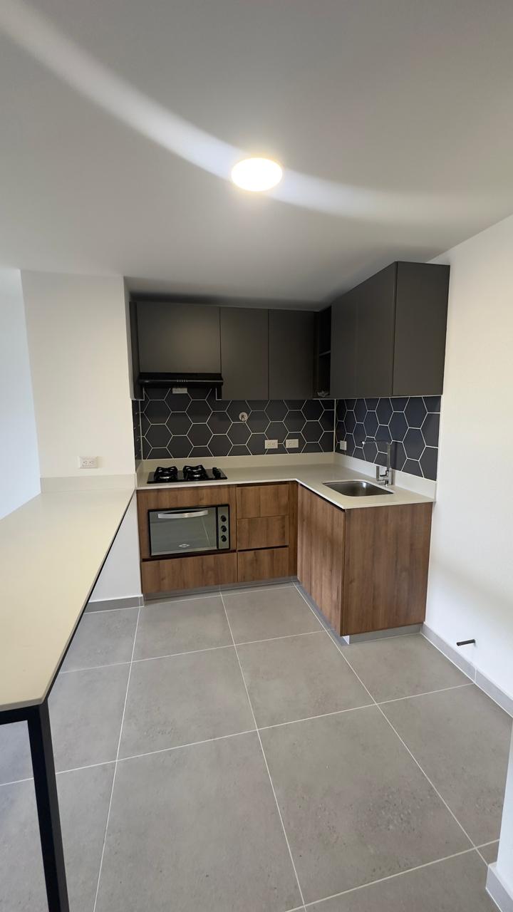 Apartamento para estrenar en arriendo – Piso 24 en Envigado